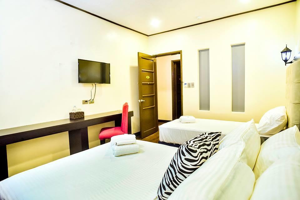 The Ambassador Hotel Tacloban Exteriér fotografie