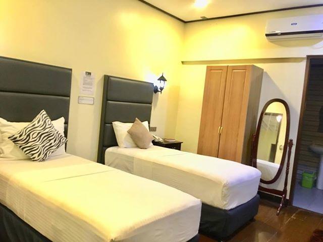 The Ambassador Hotel Tacloban Exteriér fotografie